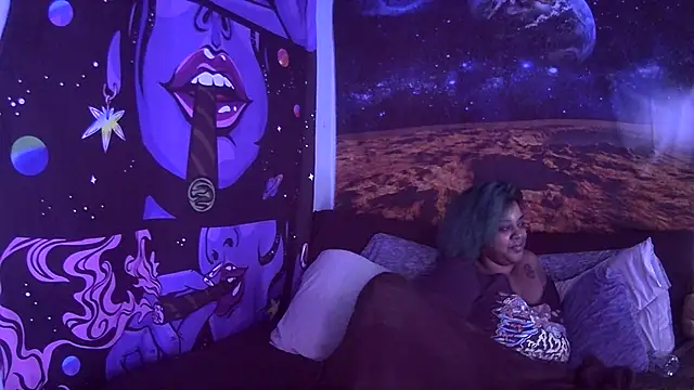 AutumnHart online show from January 10, 2025, 8:37 pm