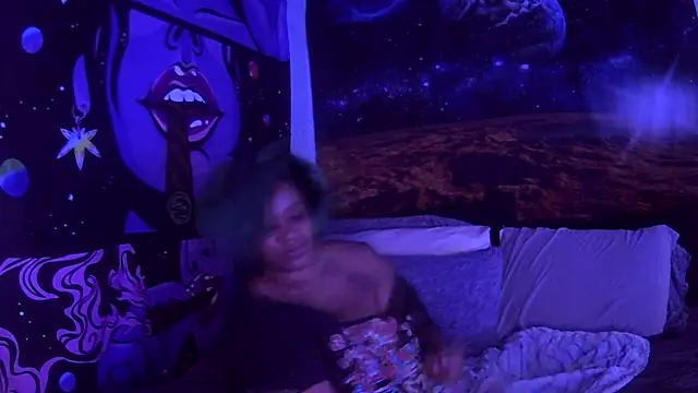 AutumnHart online show from January 26, 2025, 3:03 pm