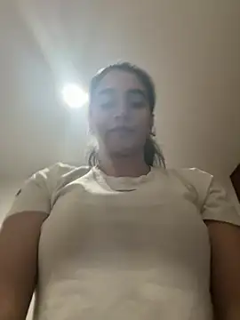 Snapshot of ZarahEvans chatting on February 1, 2025, 4:11 pm ZarahEvans online show from February 1, 2025, 4:11 pm