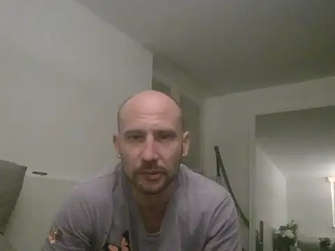 Smileboy698 online show from March 16, 2026, 1:33 am