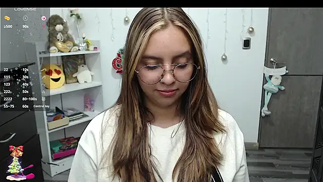 Valery7rose  online show from December 8, 2024, 11:08 pm