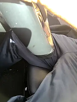 Snapshot of parejamlga58 chatting on November 11, 2025, 9:53 am parejamlga58 online show from November 11, 2025, 9:53 am