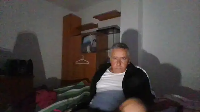 Snapshot of parejamlga58 chatting on December 14, 2025, 9:41 pm parejamlga58 online show from December 14, 2025, 9:41 pm