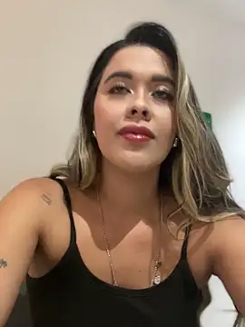 Snapshot of Emilia_Bakerr chatting on December 28, 2024, 6:18 pm Emilia Bakerr online show from December 28, 2024, 6:18 pm