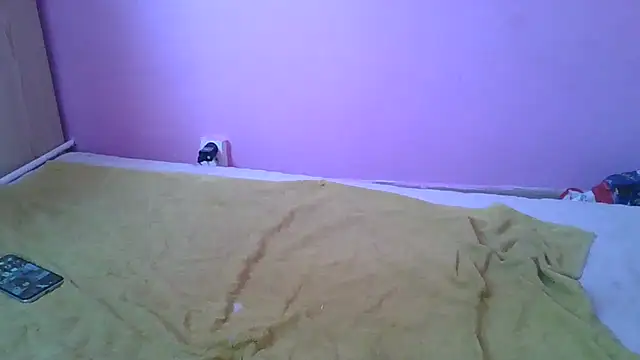 Lucinka1 online show from February 17, 2025, 7:37 am