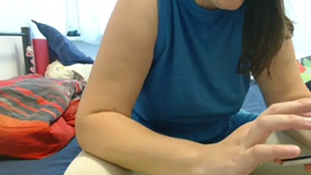 Lucinka1 online show from October 17, 2025, 6:27 am