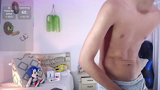 huge armound online show from January 12, 2026, 11:10 pm