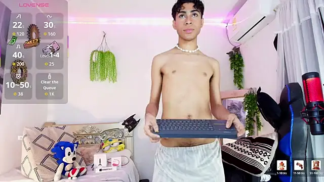 huge armound online show from March 26, 2026, 10:15 pm