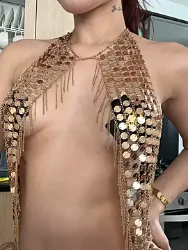 Snapshot of AllieEvans chatting on March 2, 2025, 7:45 pm AllieEvans online show from March 2, 2025, 7:45 pm