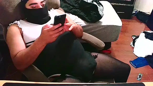 Snapshot of babykayla972 chatting on October 6, 2025, 9:07 am babykayla972 online show from October 6, 2025, 9:07 am