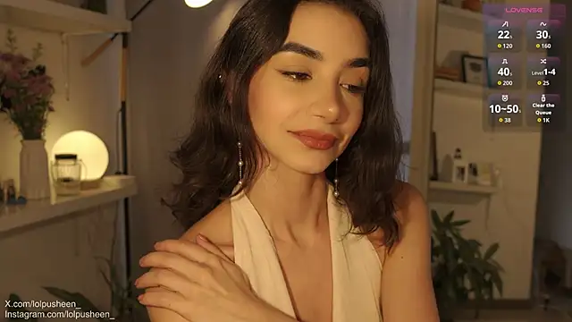 JulietteDee online show from November 6, 2025, 10:21 pm