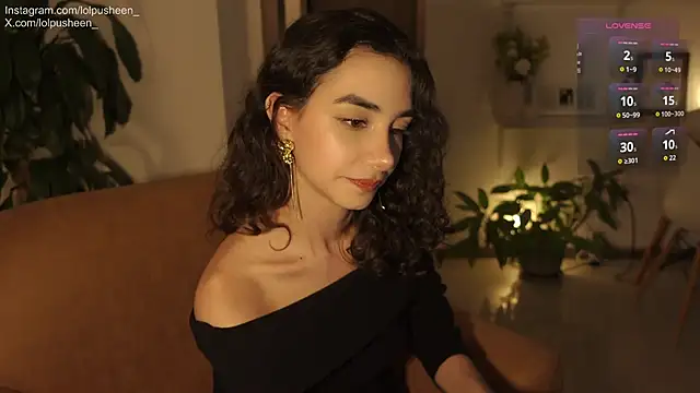 JulietteDee online show from January 9, 2026, 10:44 pm