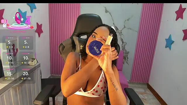 lia 16 online show from December 1, 2025, 10:53 am