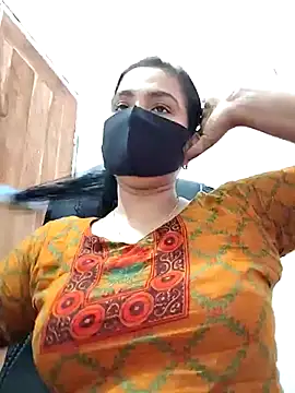 Ritusri Dotta online show from February 18, 2025, 4:04 am