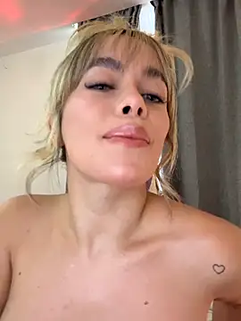 Alison Diaz17 online show from October 8, 2025, 10:07 pm