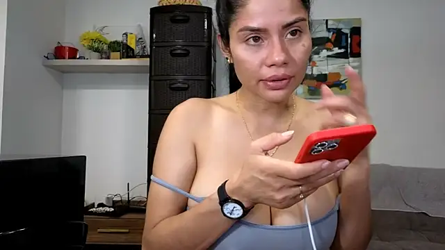 Alondra fetish online show from February 18, 2026, 1:12 am