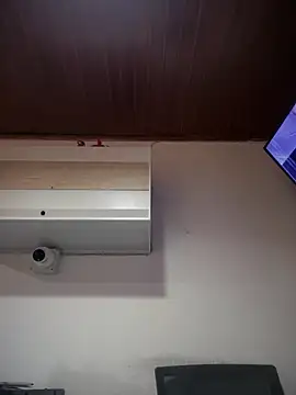 MarianaBenz online show from February 10, 2026, 12:15 am