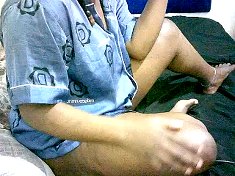 honeypotsweet online show from April 16, 2026, 9:54 am