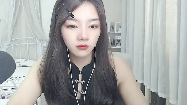 Snapshot of Jenny-Z chatting on May 6, 2026, 1:47 am Jenny-Z online show from May 6, 2026, 1:47 am