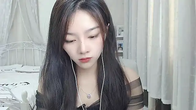 Snapshot of Jenny-Z chatting on May 16, 2026, 2:19 am Jenny-Z online show from May 16, 2026, 2:19 am