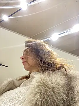 QuitieLia online show from January 17, 2026, 8:08 am