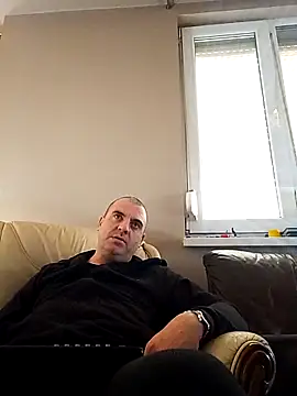 LSD669 online show from November 10, 2025, 7:07 am