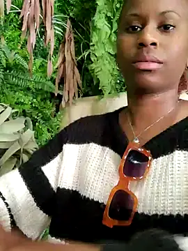 Jeniffer Jarvis online show from February 17, 2025, 2:15 pm