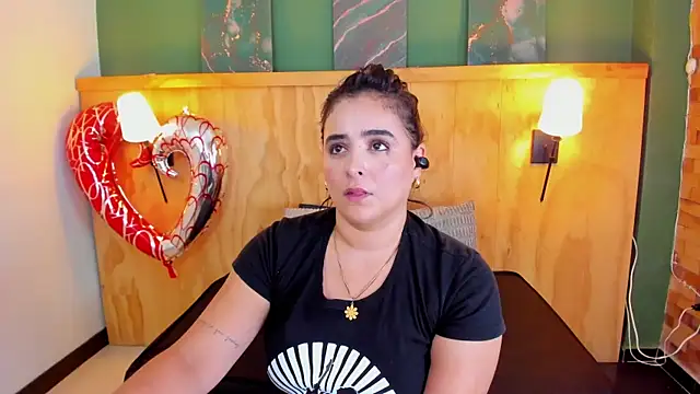 taylor bennet online show from February 23, 2025, 6:23 pm