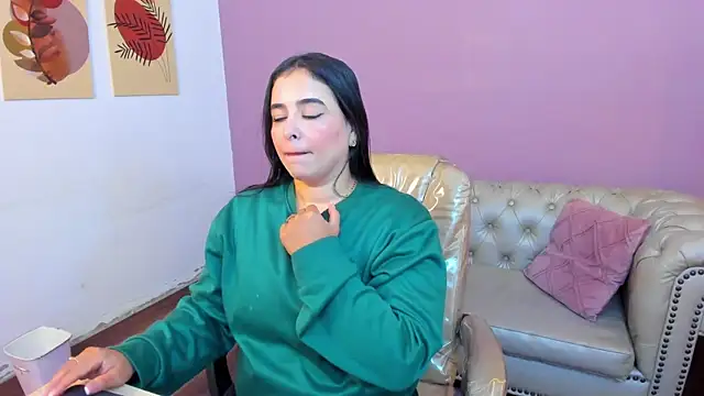 taylor bennet online show from September 13, 2025, 12:05 pm