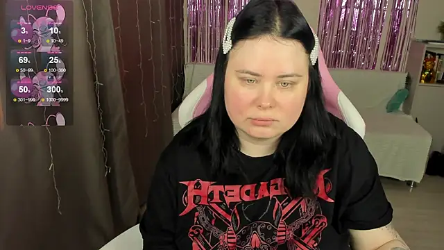 Akemi BBW online show from May 11, 2026, 7:58 am