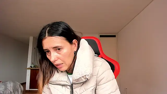 Snapshot of zoe_jeane_beker chatting on February 27, 2025, 9:14 pm zoe jeane beker online show from February 27, 2025, 9:14 pm