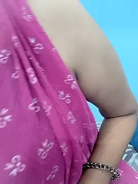 Snapshot of sexytelugu27 chatting on October 22, 2025, 3:56 pm sexytelugu27 online show from October 22, 2025, 3:56 pm