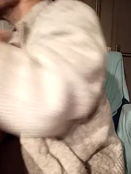 teekoine1 online show from January 22, 2025, 6:10 pm