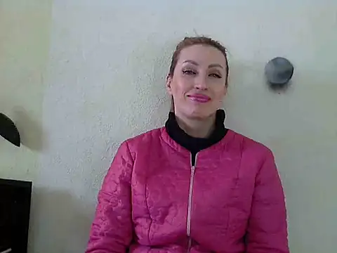 Snapshot of Jillian_Pattie chatting on February 26, 2025, 12:58 pm Jillian Pattie online show from February 26, 2025, 12:58 pm