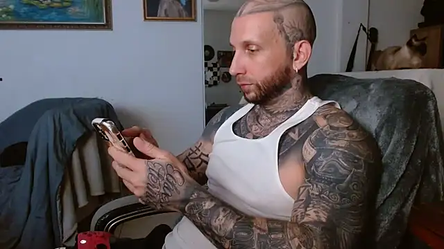 bobbybacala91 online show from September 18, 2025, 10:06 am