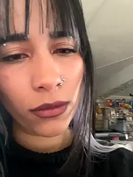 Snapshot of monserrat_towers chatting on October 10, 2025, 1:32 pm monserrat towers online show from October 10, 2025, 1:32 pm