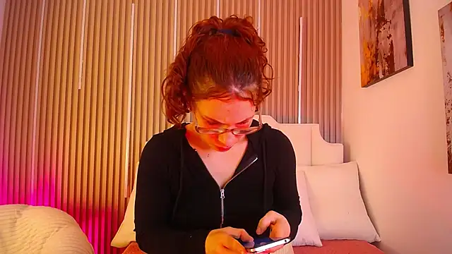 Katy Van online show from March 23, 2026, 8:57 pm