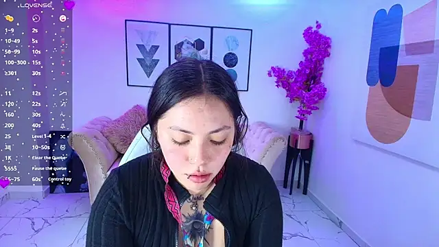 Snapshot of Isa_reel chatting on May 13, 2026, 8:06 pm Isa reel online show from May 13, 2026, 8:06 pm