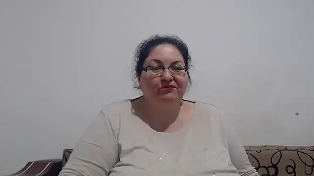 Nykyxo online show from May 11, 2026, 12:38 am