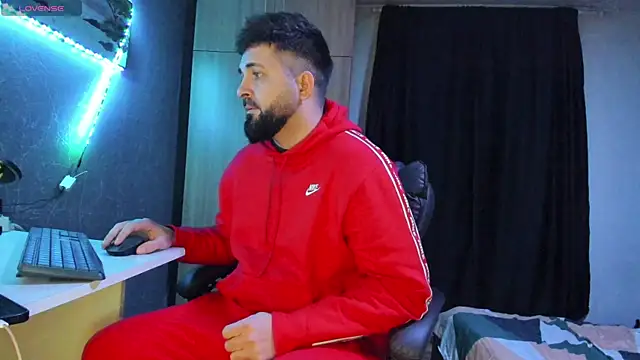 Eduu2322 online show from March 15, 2025, 10:11 pm