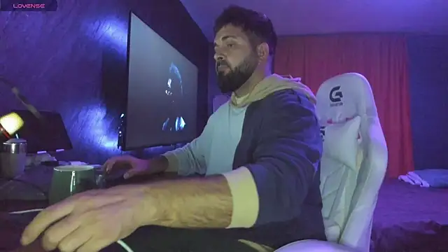 Eduu2322 online show from October 7, 2025, 7:22 pm