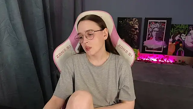 Snapshot of Sweet_frosti chatting on June 11, 2026, 2:53 am Sweet frosti online show from June 11, 2026, 2:53 am