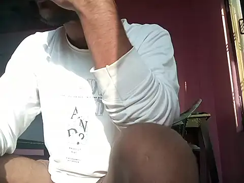 damsexy4 online show from October 17, 2025, 2:26 am