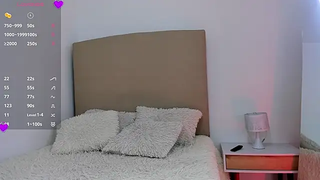 MafeOlimpo online show from September 12, 2025, 9:26 pm