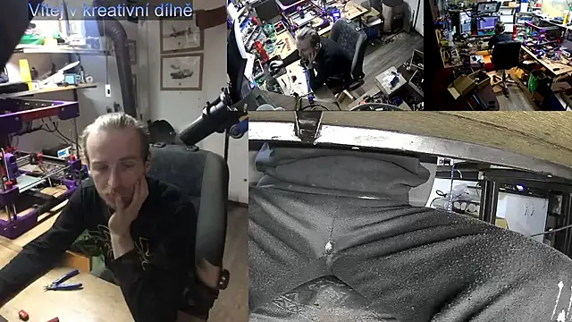 Snapshot of Happy_Michal chatting on January 23, 2025, 12:19 pm Happy Michal online show from January 23, 2025, 12:19 pm