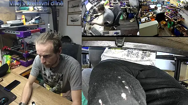 Snapshot of Happy_Michal chatting on February 10, 2025, 11:25 am Happy Michal online show from February 10, 2025, 11:25 am