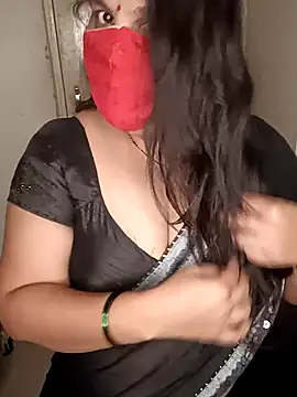 Snapshot of Love-priya chatting on December 28, 2024, 5:14 pm Love-priya online show from December 28, 2024, 5:14 pm