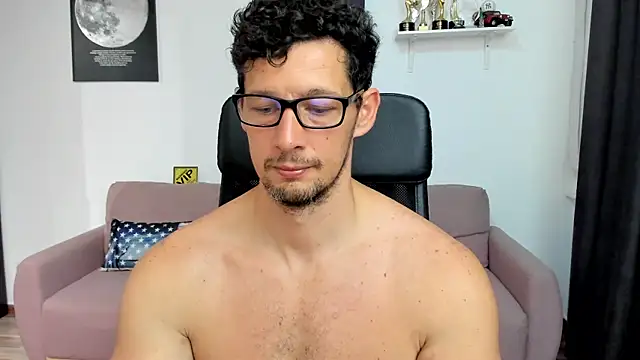 Snapshot of BrutusK08 chatting on July 3, 2026, 5:47 am BrutusK08 online show from July 3, 2026, 5:47 am