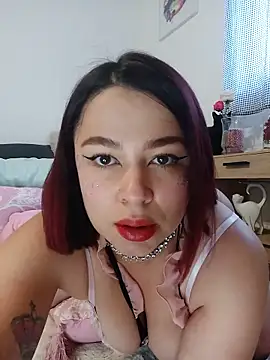 Snapshot of Lia_Roxx chatting on May 15, 2026, 6:15 pm Lia Roxx online show from May 15, 2026, 6:15 pm