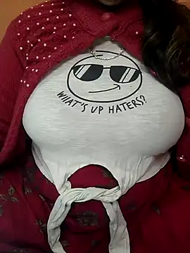 CUTE SOPHIA- online show from December 29, 2024, 7:00 pm